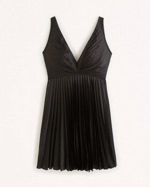Black Abercrombie And Fitch Plunge Pleated Mini Women Dresses | 09KAEWIHD