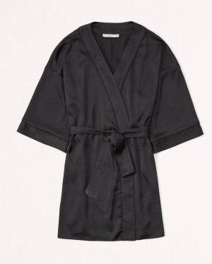 Black Abercrombie And Fitch Satin Robe Women Sleepwear | 37SVEOARL